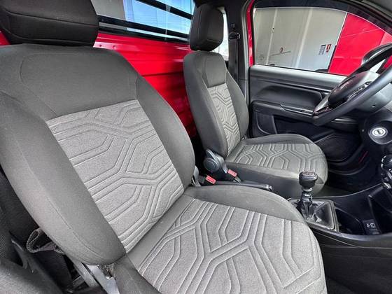 FIAT STRADA 1.3 FIREFLY FLEX FREEDOM CS MANUAL